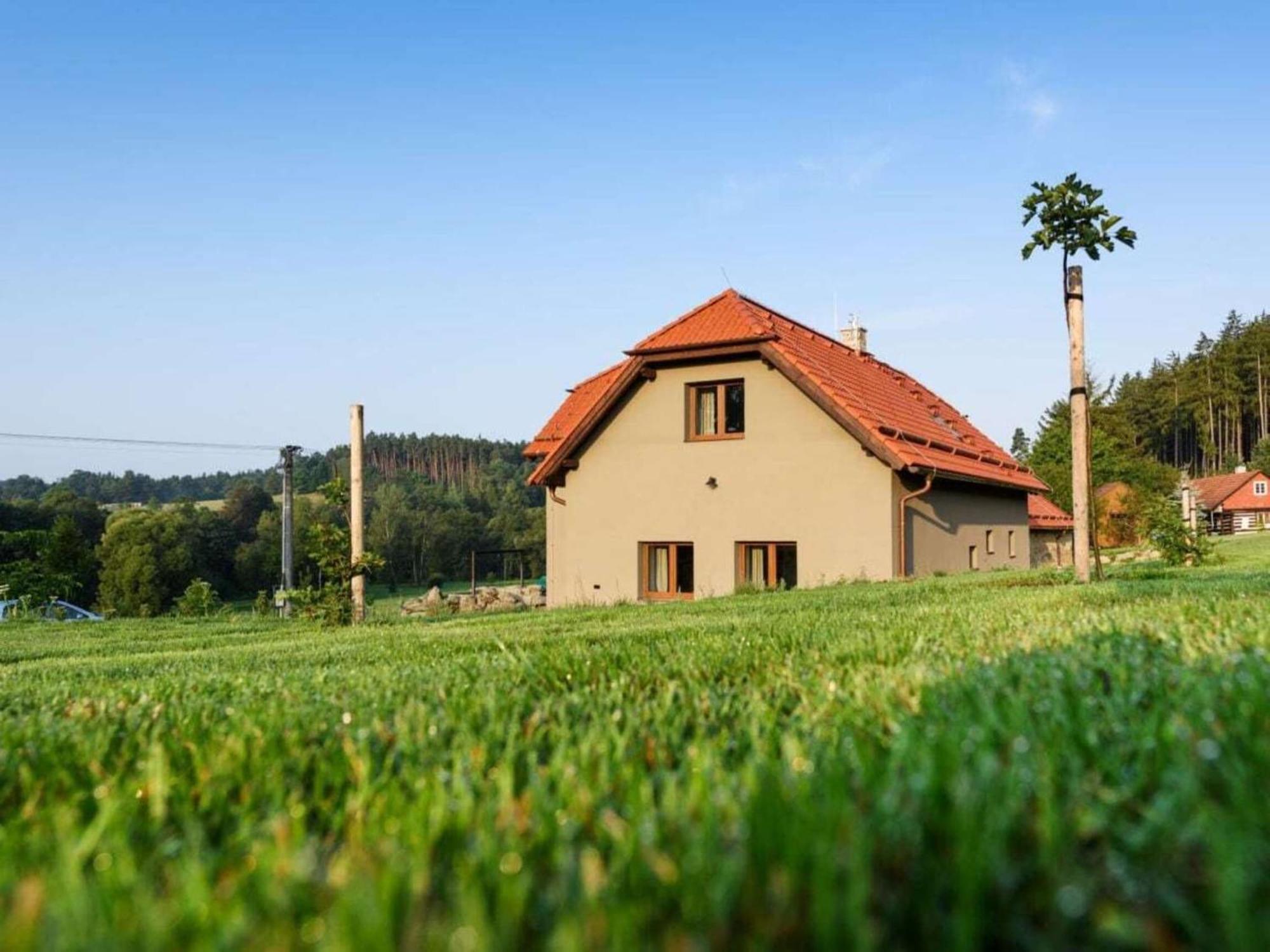 Charming Villa With Internet Varvazov Zewnętrze zdjęcie